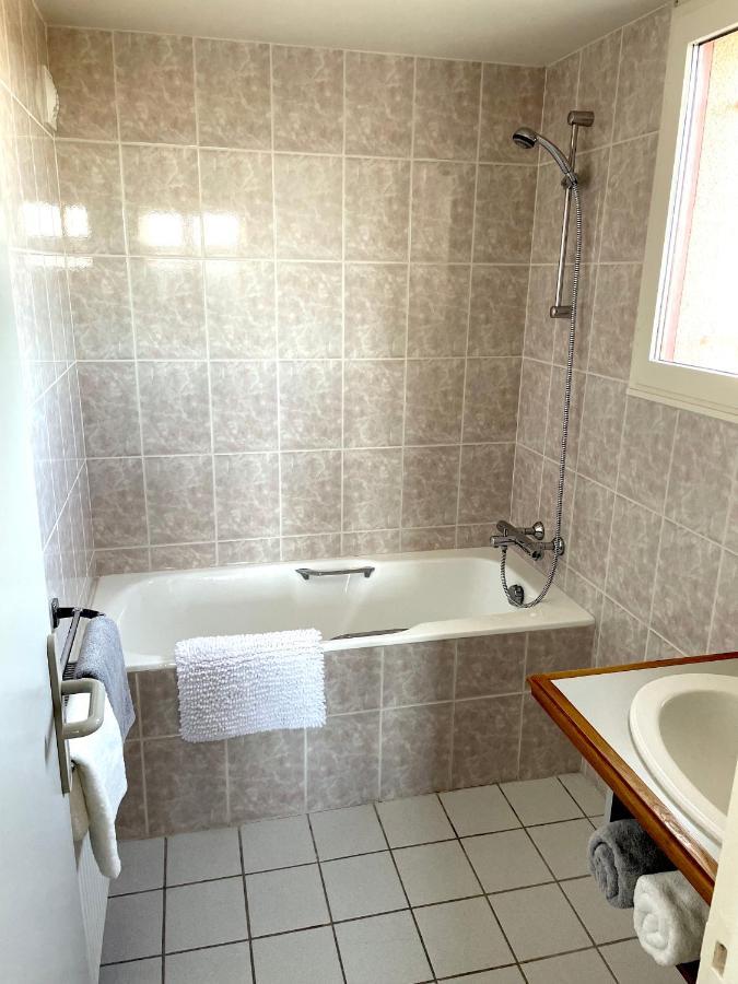 Gite De Sejour Haut 2 Gammes Saint-Hippolyte  Exteriör bild